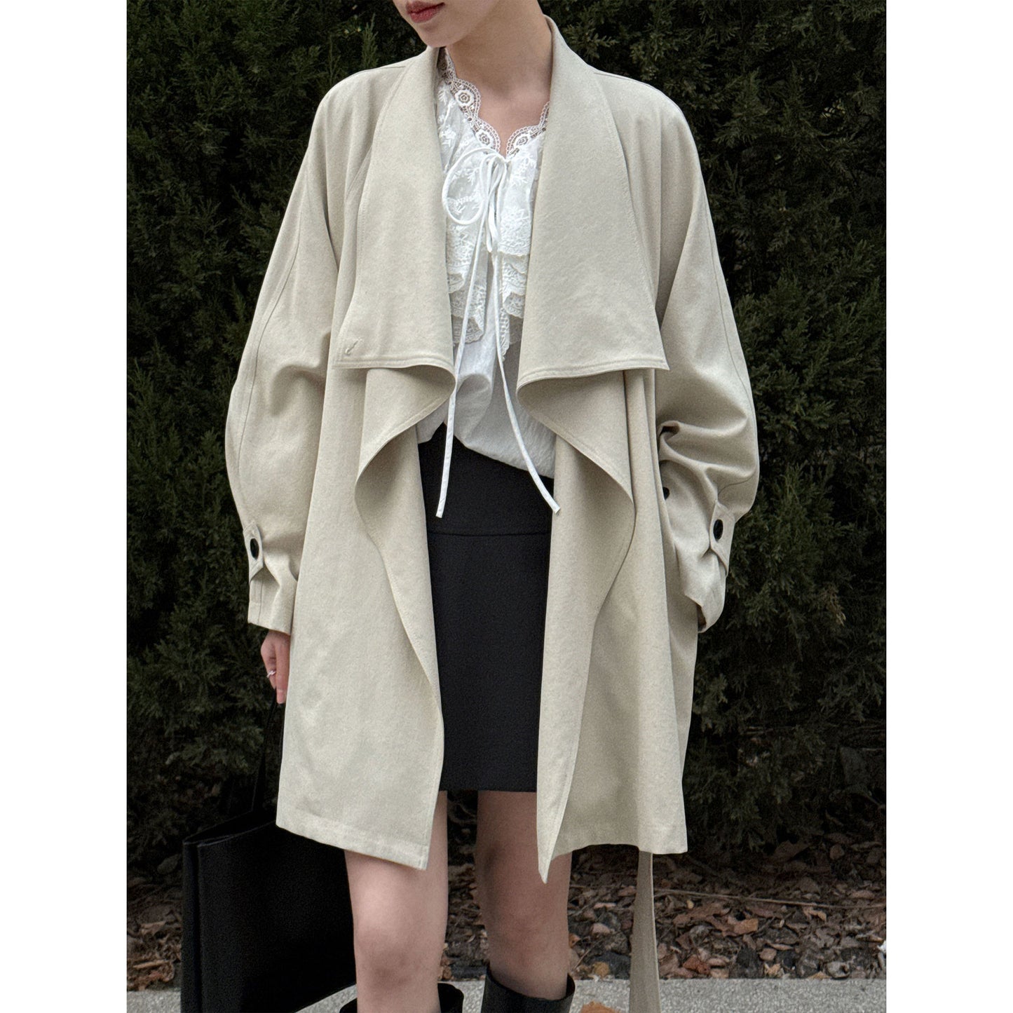 Trench coat with large lapels