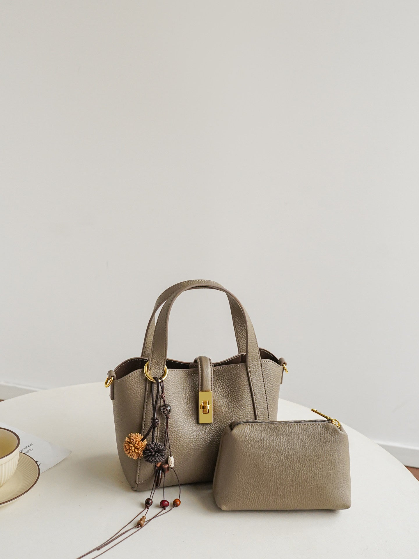 Lychee Pattern Bucket Bag