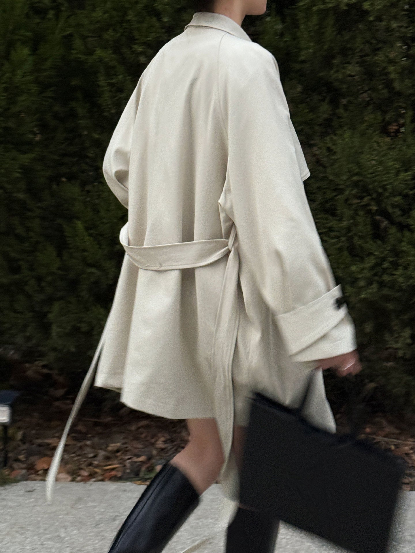 Trench coat with large lapels